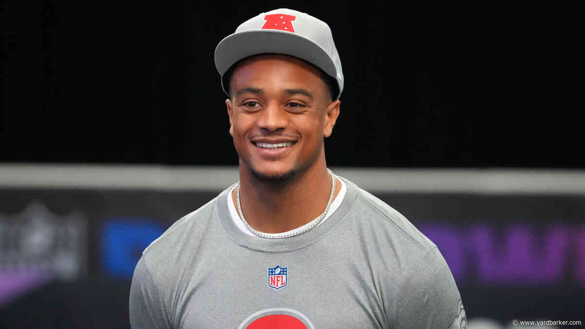 AFC Notes: Daiyan Henley, Patrick Surtain & Patrick Mahomes Contracts, Broncos, Chargers, Chiefs