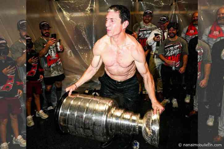 B.C.’s Rod Brind’Amour lifts the Stanley Cup again