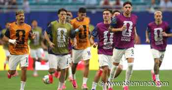 Uruguay salta a la cancha y recibe el cariño de su gente en Miami