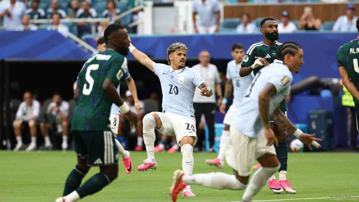 Saudis erkämpfen Remis: Torwart-Patzer rettet Uruguay vor Katastrophenstart