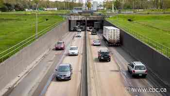 Province nixes deal with contractor on George Massey Tunnel replacement