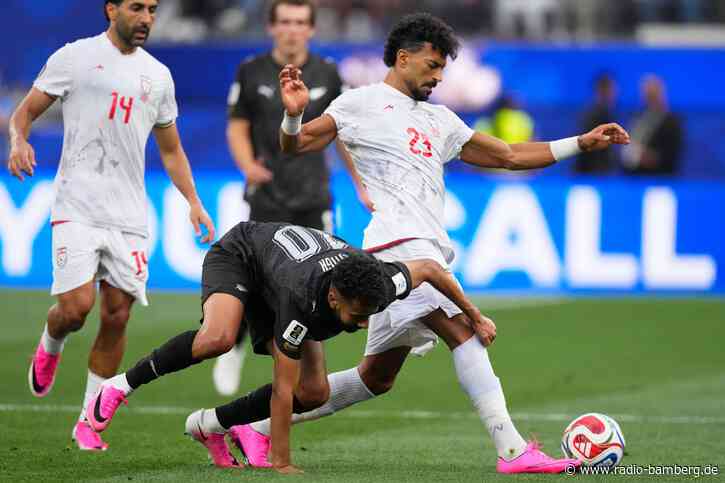 Iran trotzt politischem Druck – 2:2 gegen Neuseeland