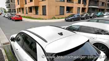 „Von der Auto- zur Fahrradstadt“: Heiße Debatte um Parkplätze in Wolfsburg