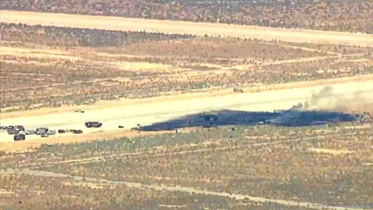 „Schreckliche Tragödie“: Acht Tote nach Absturz von B-52-Bomber in den USA