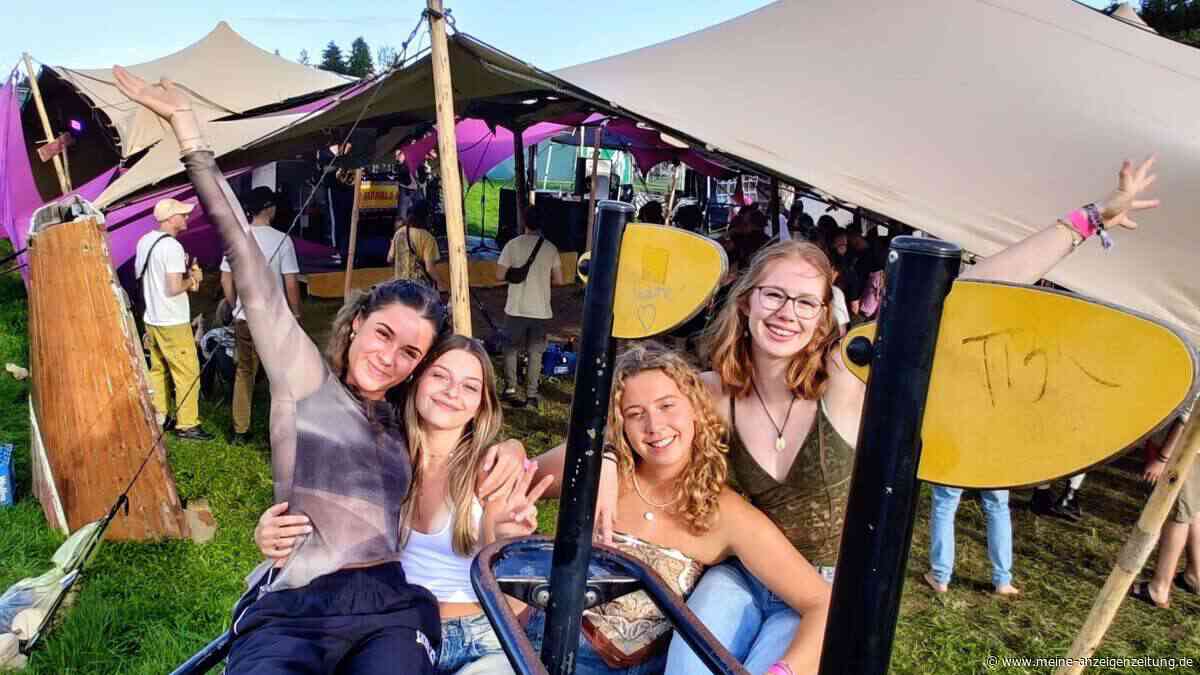 DachÜberKopf in Schattenhofen: Regen, Sonne, Bass und Blaulicht
