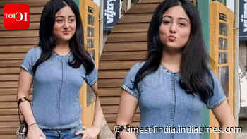 Ranbir's niece Samara strikes a pout-perfect pose - WATCH