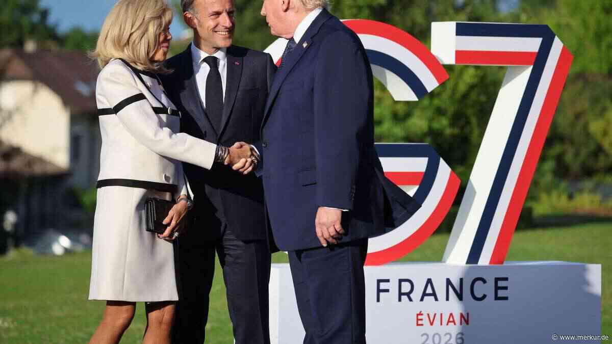 Bizarre Geste in Évian: Trump zeigt Machtspiel mit Macrons Ehefrau