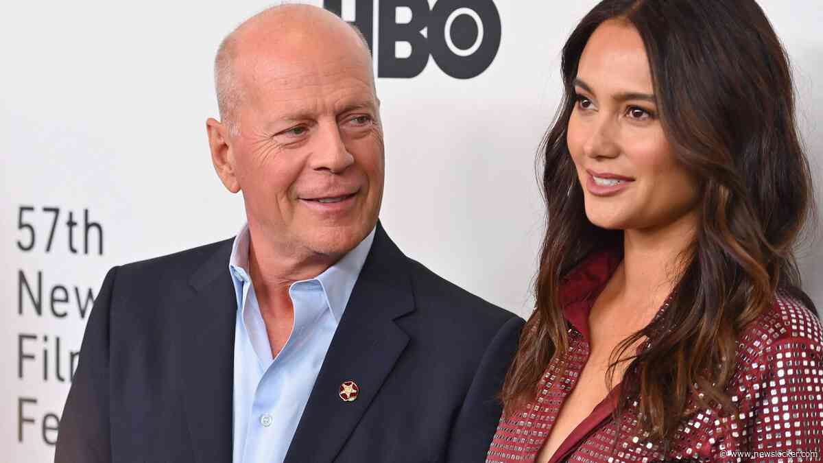 Vrouw Bruce Willis uit zich over verwarring rond dementiediagnose: ’Rouwen om iemand die nog leeft’