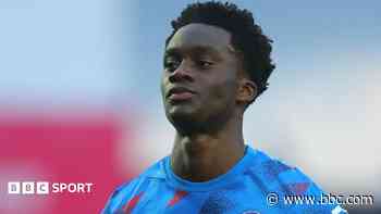 Southend make Popoola new boss Dyer's first signing