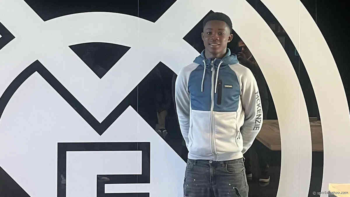 Real Madrid secure signing of former Barcelona academy winger