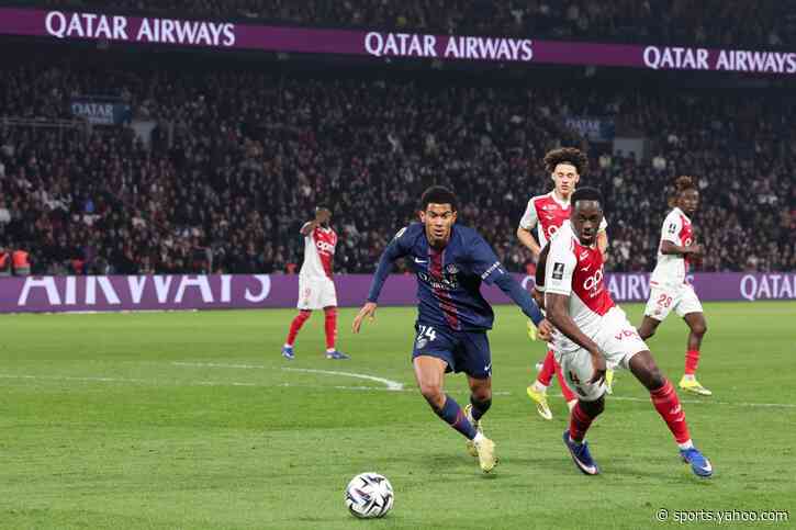 Bayern Munich and Chelsea target Senny Mayulu agrees PSG contract extension