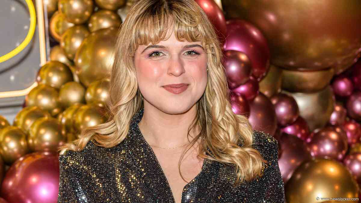 Dochter Wolter Kroes verzweeg bekende achternaam bij audities: ’Je moet echt knokken om je plek te veroveren’