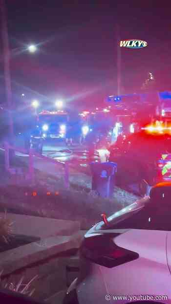 Vide shows flames shooting from roof in Chickasaw Ave house fire