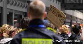 Deutschland schiebt rund 30 Männer nach Afghanistan ab