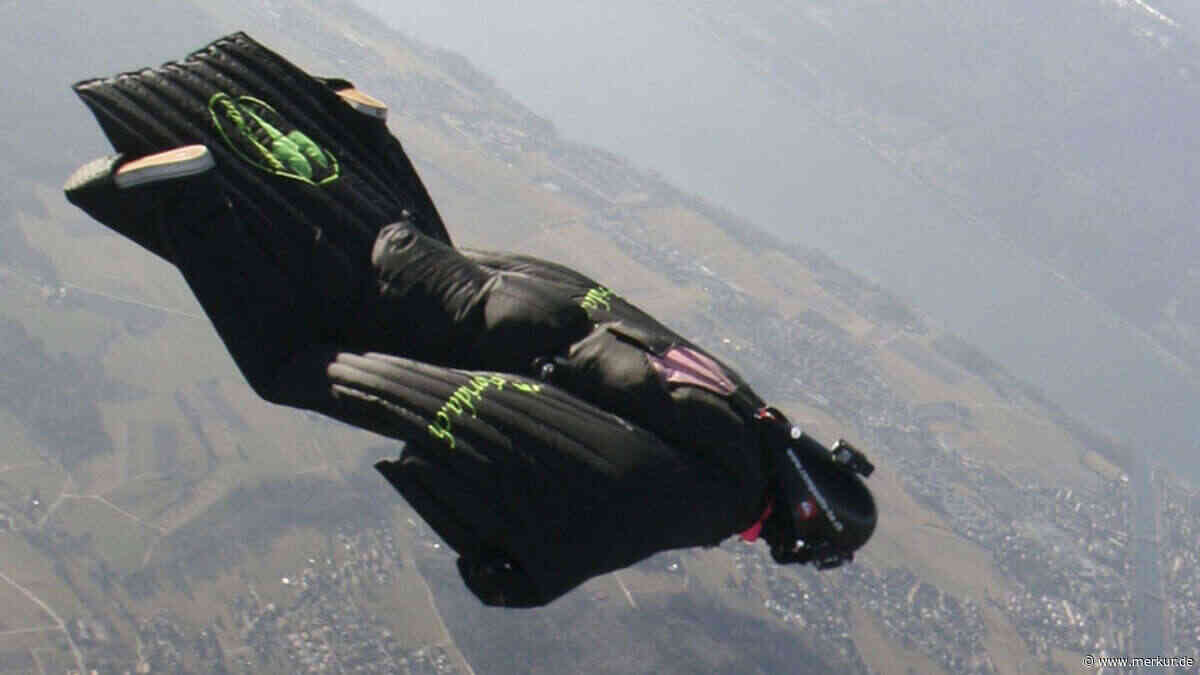 Mysteriöser „Wingsuit-Mann“ sorgt für Alarm nahe Flughafen von Los Angeles