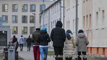 „Viele Asylsuchende werden durchs Raster fallen“: Augsburger Experten kritisieren neue Asylregeln