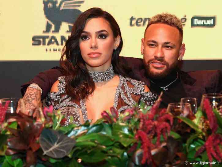 Neymar padre per la quarta volta. La gioia sui social: "Sto impazzendo". Chi è la moglie Bruna Biancardi
