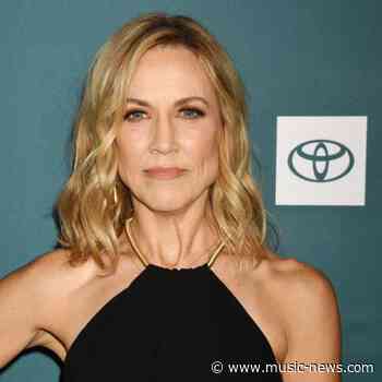 Sheryl Crow blasts Donald Trump for staging UFC fight at White House