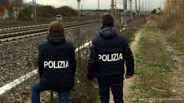 Roma, sette arresti per terrorismo: “Gruppo anarchico responsabile del sabotaggio all’Alta velocità a febbraio”
