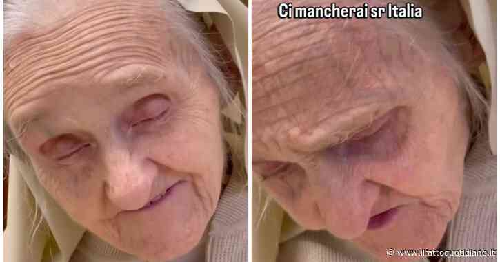 “Mi rendo conto di essere vecchia, ma non lo voglio imparare”: è morta a 93 anni suor Italia Di Giovanni, la religiosa star dei social. Virali i suoi video dalla Rsa dove viveva con le altre suore