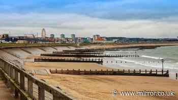 Bomb squad rush to Aberdeen Beach as police flood area and warn 'stay away'
