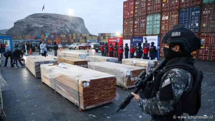 Ruim 100 ton drugs in zeecontainers in Chili ontdekt  