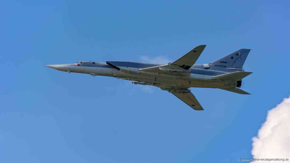 Russischer Überschallbomber stürzt ab – Videos zeigen Fall vom Himmel