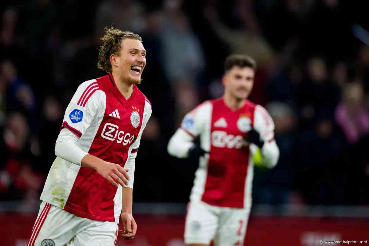 Mika Godts wil aan het einde van lang interview bij Ajax nog één ding benadrukken