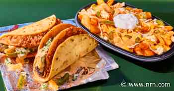 Taco Bell adds fajita-flavored Street Chalupas, Nacho Fries