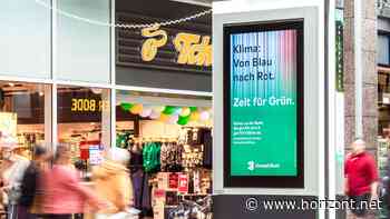 Klimafreundliche Außenwerbung: Diese Marken setzen ein starkes Zeichen zum "ShowYourStripes Day"