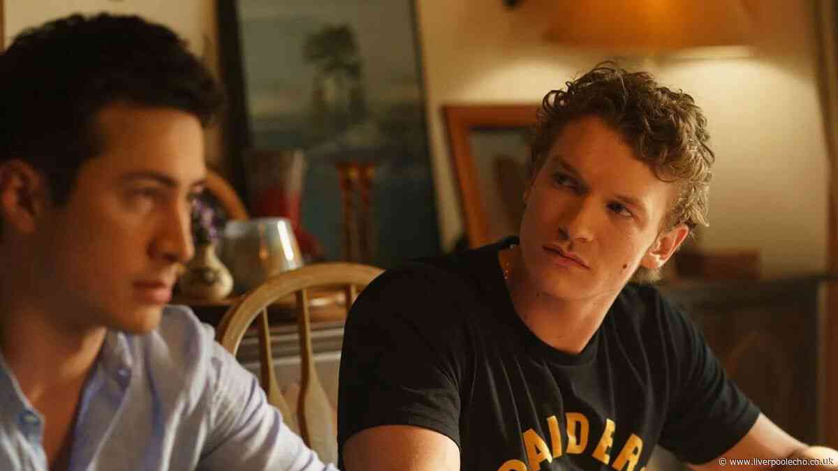 'Heated Rivalry doppelgänger' coming to Netflix and fans aren't happy