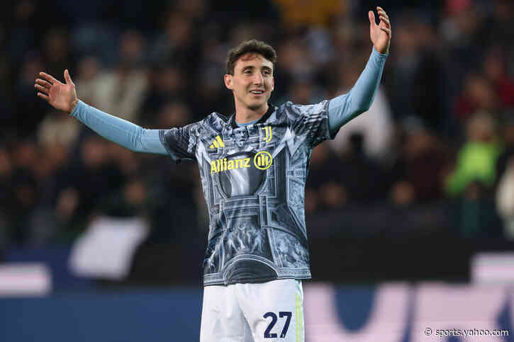 Chelsea and Barcelona look to Cambiaso as Juventus target Tottenham full-back