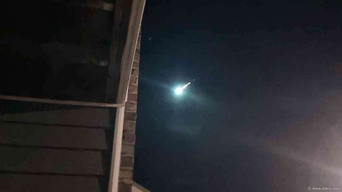 Watch a fireball burn a 300 mile path above the Midwest US (video)