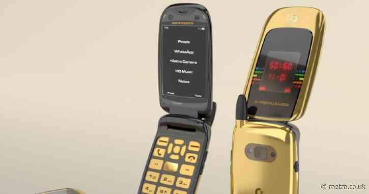 Commodore is bringing back flip phones to help you stop doomscrolling