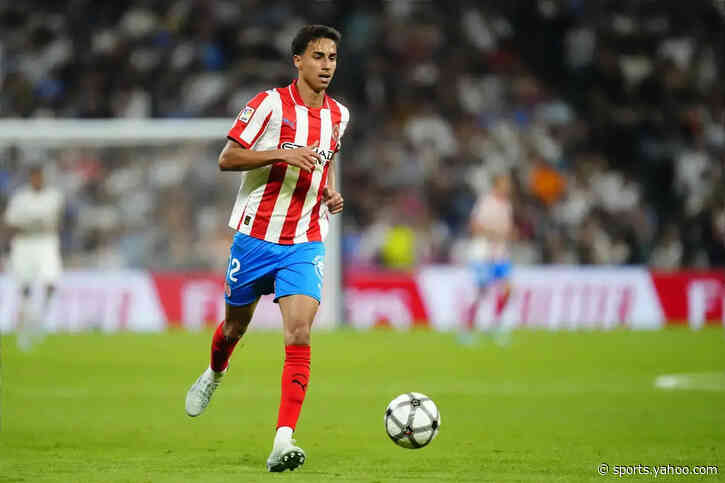 Barcelona sporting director makes Man City contact over Vitor Reis after Girona relegation