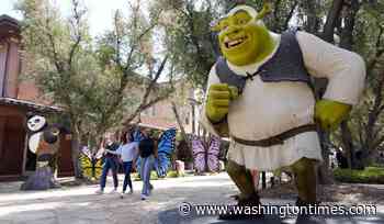 'Shrek 5' trailer drops with original cast, new children