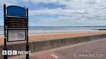 Public advised not to enter sea at Portobello due to 'pollution incident'