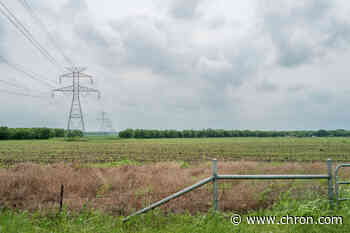 More than 40 Texas lawmakers demand delay on massive power line plan