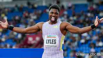 American Noah Lyles sprints to men's 150m world best time of 14.67 seconds