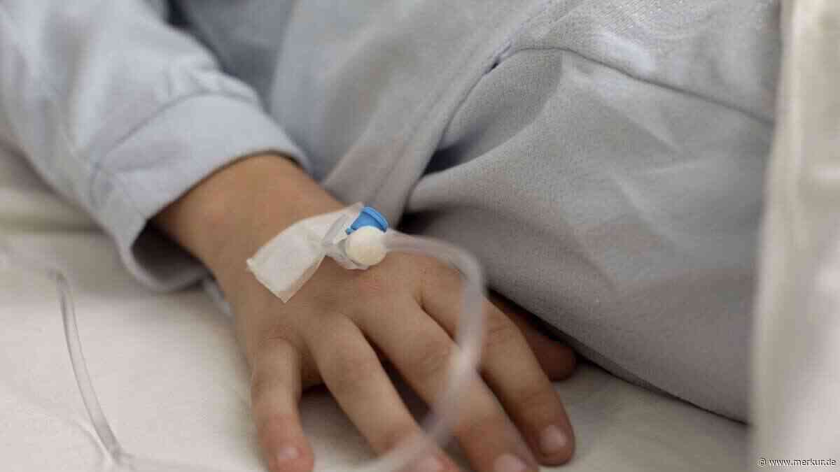 „Ich möchte laufen, tanzen und einfach Kind sein“: Familie bittet für Mina Sophie um Hilfe