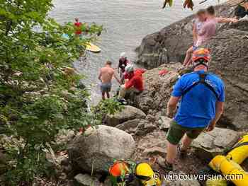 Cliff jumper injured near Lions Bay prompts safety warning