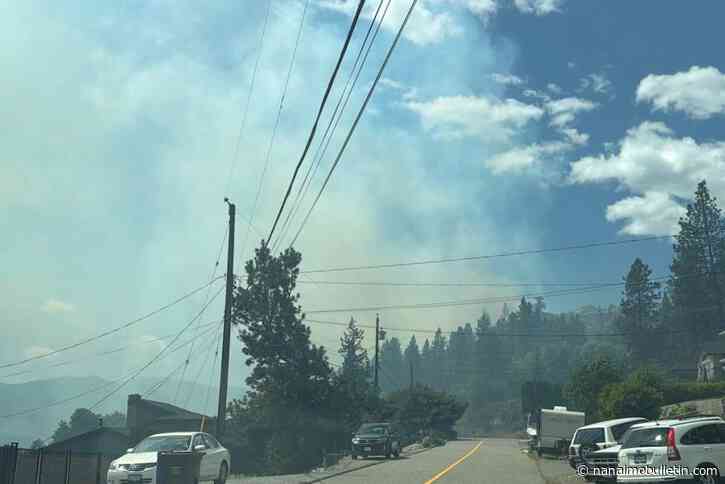 UPDATE: Out-of-control West Kelowna wildfire ‘like standing inside a campfire’