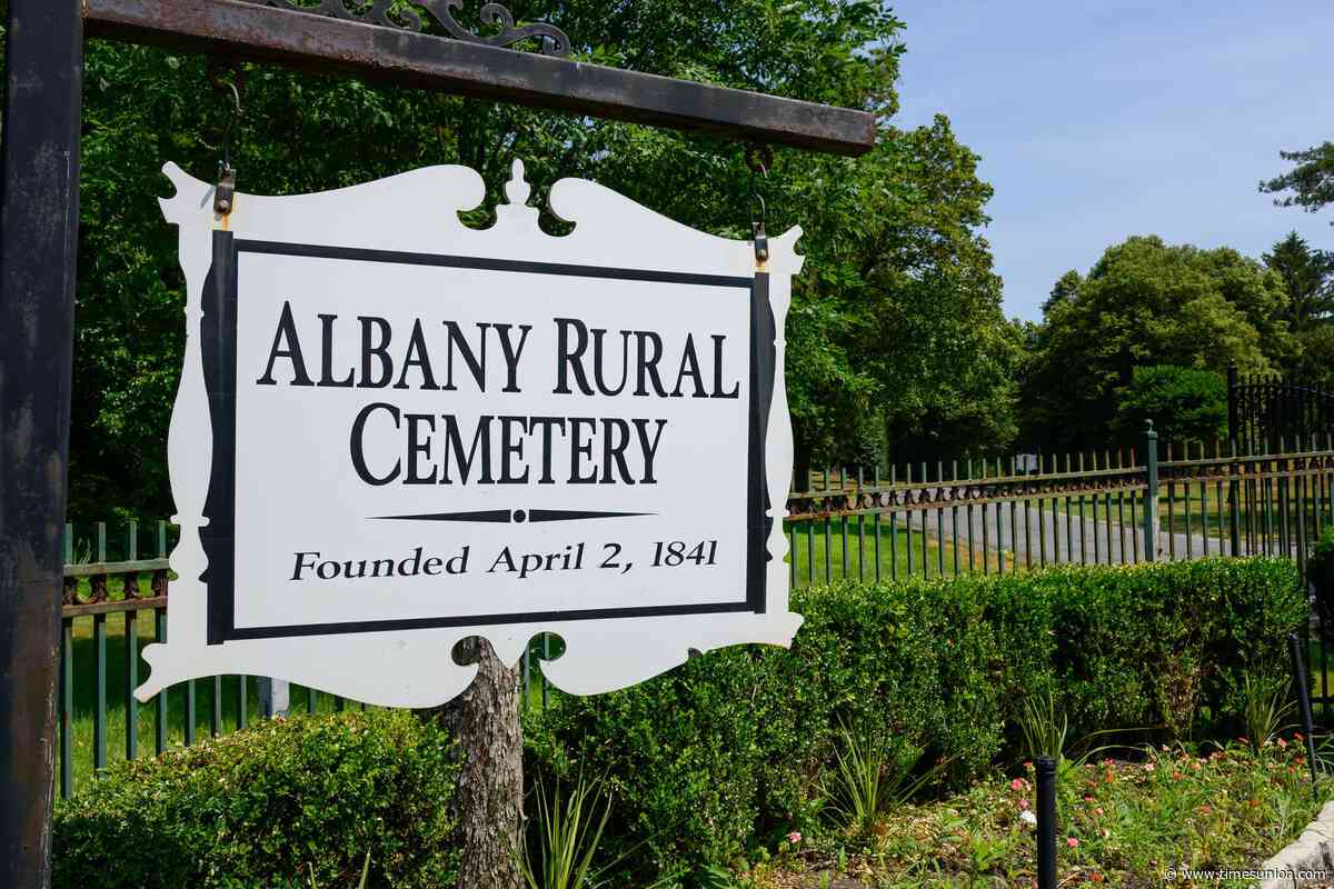 Former Albany Rural Cemetery manager jailed after skipping court in theft case