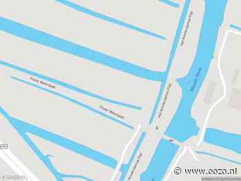 Brandweer met gepaste spoed naar de Pieter Weerspad in Landsmeer vanwege een buitenbrand