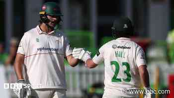 Hill leads Foxes resistance to hold up Essex