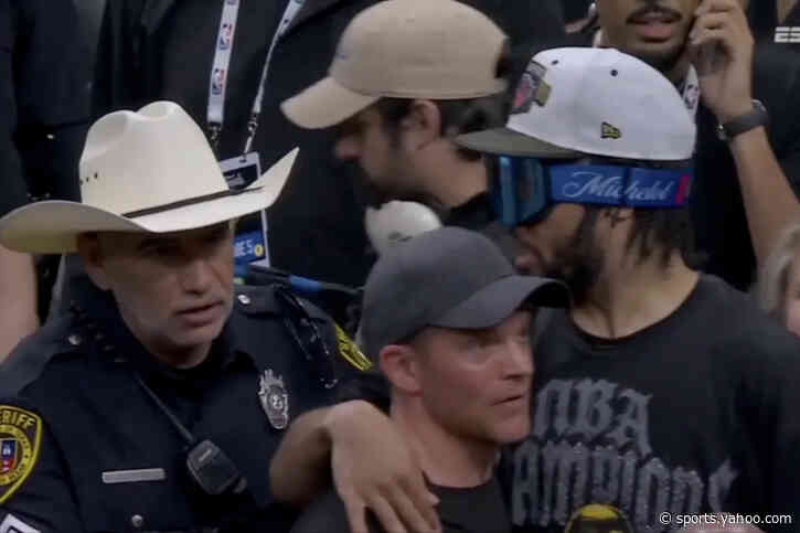 Jalen Brunson has curious moment with cop during Knicks celebration: ‘Don’t push him’