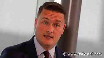 Wes Streeting says Labour should ditch Ed Miliband's Net Zero targets... and takes swipe at Andy Burnham's Left-wing agenda