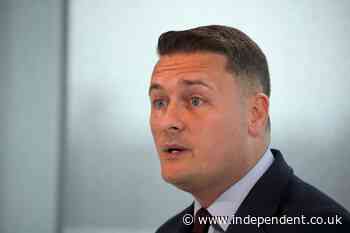 Streeting warns Starmer he could trigger Labour leadership contest next week