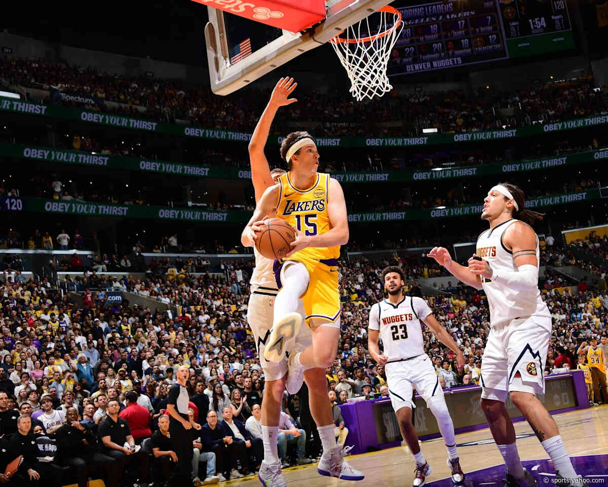 How much should the Lakers pay Austin Reaves?