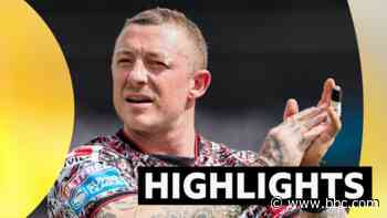Leigh beat Bradford as Charnley breaks record